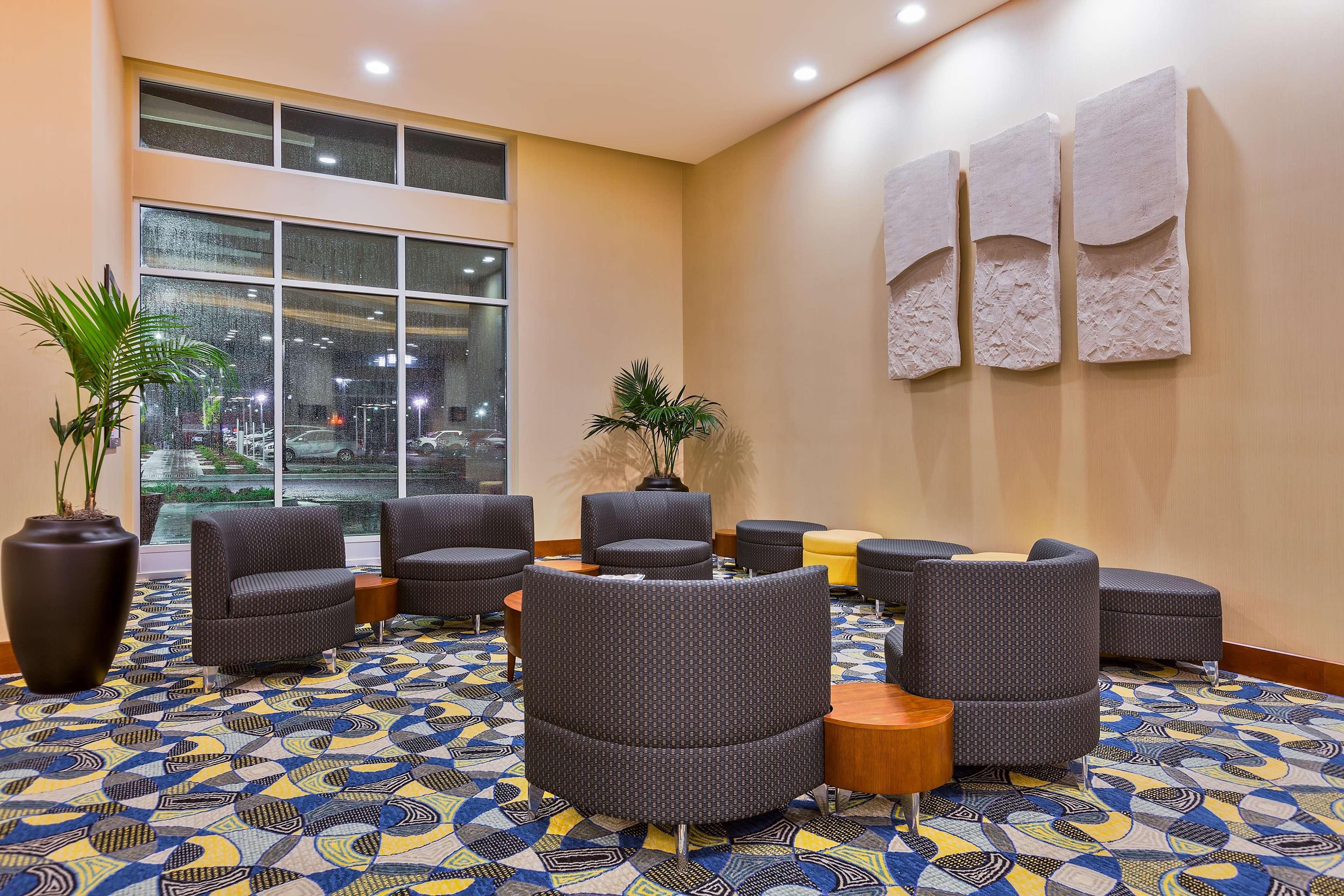 Hampton Inn & Suites Owensboro Downtown Waterfront Buitenkant foto